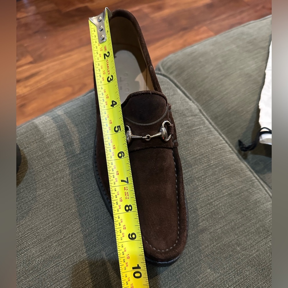 Gucci Women's Brown Suede Loafers - Picture 15 of 16